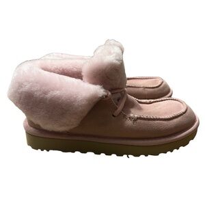 UGG Alana Wool Collar Ankle Sheepskin Boots in Pink Size 6